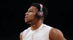 Look out for the rookie giannis antetokounmpo of the milwaukee bucks. Nba Player Prop Bets Picks For Thursday Giannis Antetokounmpo Carmelo Anthony Highlight Fades On Card May 13