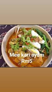 Dengan rasanya yang cocok hampir di semua lidah, tentu sajian ini sangat pas menemani makan pagi, siang maupun makan malam anda. Mee Kari Cek Ana Home Kangar Menu Prices Restaurant Reviews Facebook