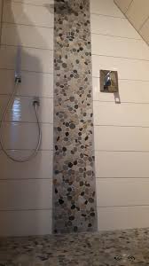 Fliesen nach jeder dusche mit einem abzieher oder wasserschieber von. Dusche Mit Bodenablauf Flusssteinmosaik Fliesenonkel