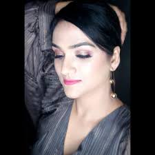 Make Up Artist Mehtap ACAR...