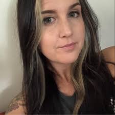 There like a bazillion mosquitoes outside and it hasn't rained around here  and I don't know how long ￼