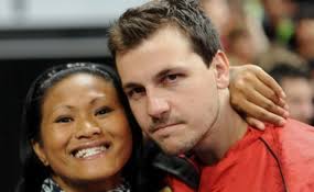 Jun 14, 2021 · jun mizutani recently sat down with a japanese table tennis reporter to discuss the tokyo olympics, the pandemic, tomokazu harimoto, playing doubles with koki niwa as two lefties, playing doubles with mima ito, and life after table tennis. Zoey Malaya Ist Da Timo Boll Ist Vater Geworden Buntes Panorama Mytischtennis De