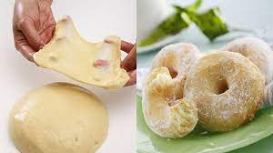 Donat dibuat dengan berbagai variasi, baik dari segi bahan yang ditambahkan, cara pembuatan, maupun topping dan filling (isian). Cara Membuat Donat Kampung Agar Tetap Empuk Perhatikan Hal Berikut Ini Tribunnews Com Mobile