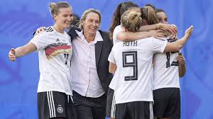 „die mannschaft hat die 5. Frauen Wm Dfb Team Kann Von Den Fehlern Der Manner Lernen