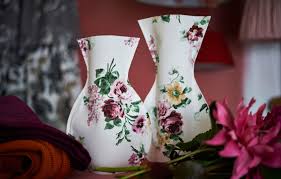 Diy Vase Cover Flower Power Vase Cover Feeling Crafty Put Those Diy Skills And Creativity To Work Flower Vase Diy Homemade Vase Diy Decor Crafts