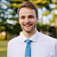 700+ "Combs" profiles