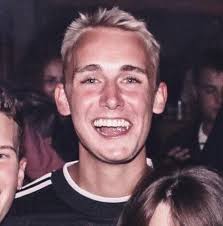 Husker du seksårige Lukas fra 'Jesus og Josefine'? Var stofmisbruger i  flere år