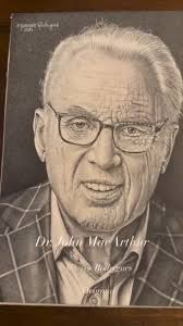 Brother Tom Sheppard received the drawing from Dr. John MacArthur in  Boerne, TX, USA. • Soli Deo Gloria. • +55 19 992880122 markartt@hotmail.com  Tags 🔖 #art #artist #arte #artista #draw #desenho #