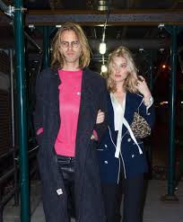 I've seen a lot of people complaining about the media and other. Victoria S Secret Model Elsa Hosk And Her Boyfriend Make The Case For Twinning Bedhead Hair Vogue