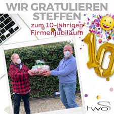 Unsere ffp2 masken entsprechen den richtlinien der sobald die gesichtsmaske aufgesetzt ist, können sie den sitz auf ihrer nase durch kneifen oder verschieben des metallenen brückenteils so einstellen, dass sie eng. Two S à¤¹ à¤® à¤ª à¤œ Facebook