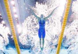 Tatjana schoenmaker impressed at the sa national aquatic championships, clocking a fina qualification time in her 200m breaststroke victory. Phfygiexlofqzm