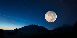 Calendrier pour mars 2021 lever et coucher de soleil. Les Effets De La Nouvelle Lune Du 13 Mars Ce Qu Il Faut Savoir Cosmopolitan Fr