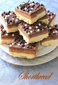 Carres Caramel Beurre Sale Chocolat Shortbread Les Gourmandises De Amela Alimentation Caramel Chocolat