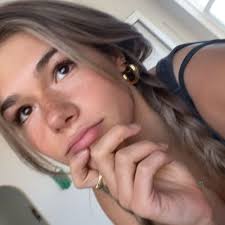 elena (@elenaweberr) • Instagram photos and videos