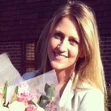 Pippa Lewis (@PippaJLewis)