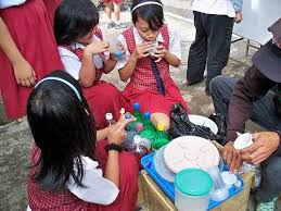 Jajanan kekinian ~ bingung cari resep jajanan kekinian jaman now yang gampang dibuat dan pasti laku untuk jualan? Keamanan Pangan Jajanan Anak Sekolah Tanggung Jawab Siapa Halaman All Kompasiana Com