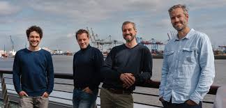 Aline abboud is to take over the moderation of the news magazine. Menschen Erreichen