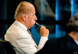 Vernieuwing en innovatie van het politieke systeem via meer directe democratie en via nieuwe mensen met nieuwe ideeën. Hiddema Wil Lijstduwer Forum Worden Leidschdagblad