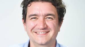 Kooperativa 2.0 semnează rebrandingul Sales Partner pentru extinderea pe  piața externă