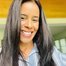 Flora Aquino's Instagram, Twitter & Facebook