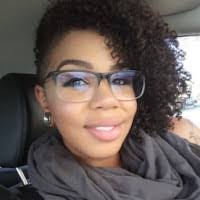 Amber Pigott's Instagram, Twitter & Facebook