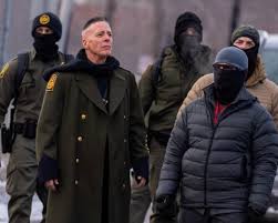 Border patrol chief praised federal agent who shot US citizen in Chicago