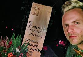 Aktuelle stars und themen rund um andreas gabalier und bruder. Andreas Und Willi Gabalier Gedenken Vater Und Schwester Schlager De