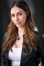 Lately I've been going with a darker background, a large octabox for a key  light (off to the right side) and a smaller softbox for a hair light.  Here's a few acting