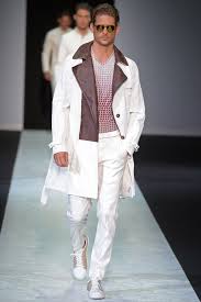 Armani/fiori (dt.armani/blumen) verkauft in ausgewählten boutiquen blumengestecke, vasen. 51 Armani Suits Ideas Armani Suits Armani Suits