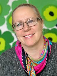 PDF) Factors associated with discontinuation of breastfeeding before 1  month of age