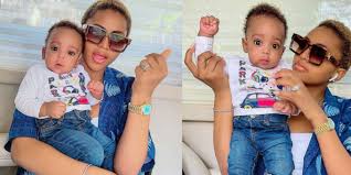 The new mum took to instagram, where she has 8 million followers to share a gold themed photo shoot with her baby bump. Fans Blast Regina Daniels For Saying She Doesn T Know How To Play With Babies Wothappen