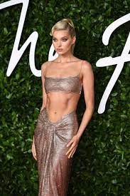 Runway fashion prefer:wolford prefer:wikifeet prefer:pantyhose prefer:thinspo prefer:elsa hosk / elsa hosk at ralph & russo runway show in at . Pin By Ana C On Elsa Hosk Elsa Hosk Fashion British Fashion Awards