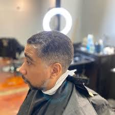 Tami Barber's Instagram, Twitter & Facebook