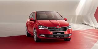 My už jsme se dříve mohli svézt jejím maskovaným prototypem, který nám prozradil první jízdní dojmy, a. Vse O Vozech Skoda Fabia Modelove Rady A Vyrobni Generace Portal Ridice