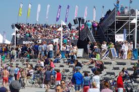 Der pfingstmontag ist ein gesetzlicher feiertag in deutschland und vielen anderen europäischen ländern. White Sands Festival Auf 2022 Verschoben Norderney Nordsee Magazin