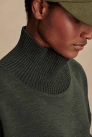 Sweaters & Knits │ Luxe Society Active