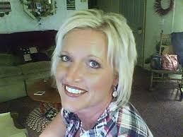 Hi, I'm trying to find some information and family photos of the Pollitt  family who lived