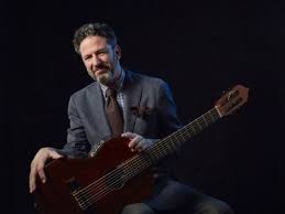 John Pizzarelli — Biography, Discography, Albums & Expert Reviews