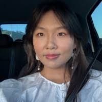 Sherry Petrie's Instagram, Twitter & Facebook