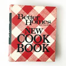 Vintage 1974 Edition Of The Classic Better Homes And Gardens Cook Book In Really Good Condition Except In 2020 Better Homes And Gardens Better Homes Vintage Cookbooks