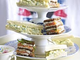 Teatime Susse Herzhafte Snacks Zur Teestunde Lecker Herzhafte Snacks Snacks Sandwich Rezepte Einfach