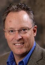 Dr. EDWARD VOSS (Arizona Equine & Surgical Centre)