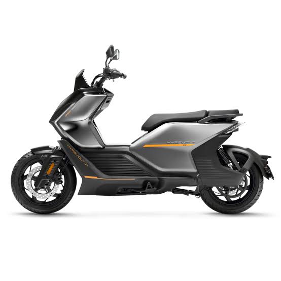 Keeway Hypervolt-R Launched at ₹1.99 Lakh, Takes Aim at Premium Electric  Scooters