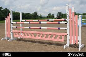 Mult Colored Horse Poles Standards Gate Horse Jumping Show Jumping Cross Country Jumps