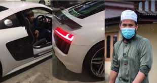 Audi terkenal dengan warna cat kereta yang unik dan cantik seperti nardo grey dan terkini warna tioman green mula mendapat perhatian kerana keunikan warna hijaunya yang menarik perhatian. Ebit Lew Hadiahkan Kereta Mewah Audi Buat Isteri Hot Fm
