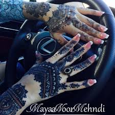 Labiotique, located at the avenues: Hire Mayaa Noor Mehndi Henna Tattoo Artist In Jacksonville Florida