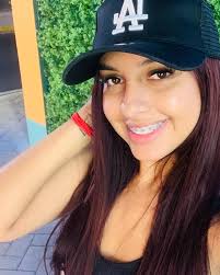 Alexandra Mendoza 🌸 (@alexandra.mendoza18) · Instagram photos and Reels