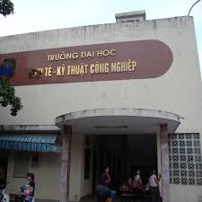 Những sinh viên đầu tiên trúng tuyển đh y dược tp.hcm năm 2021. Ä'iá»ƒm Chuáº©n TrÆ°á»ng Ä'áº¡i Há»c Kinh Táº¿ Ká»¹ Thuáº­t Cong Nghiá»‡p CÆ¡ Sá»Ÿ Ha Ná»™i