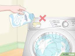 You can attempt to wash your whites and colored clothes in your washer in cold water at the same time, if the colored clothes are old and the dye that colors them is faded. 3 Ways To Wash White Clothes Wikihow