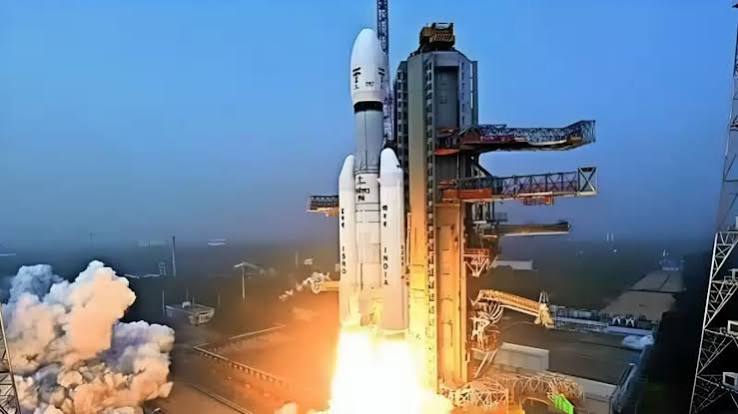 ISRO Employee Unions: निजी क्षेत्र की भूमिका पर उठे सवाल — The Open Press